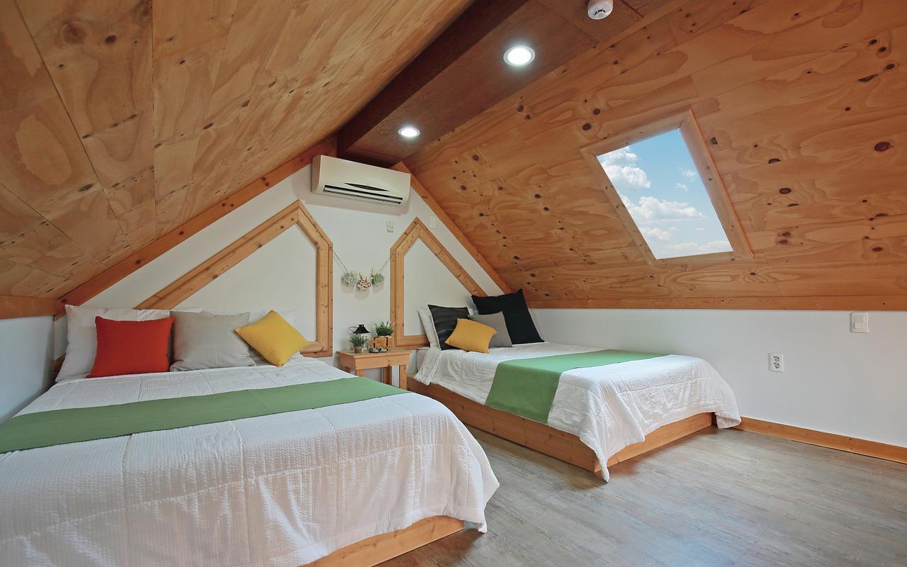 Gyeongju Tiamo Pension Exterior photo